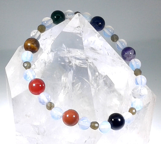 Chakra Bracelet - 1 sequence with opalite and labradorite beads