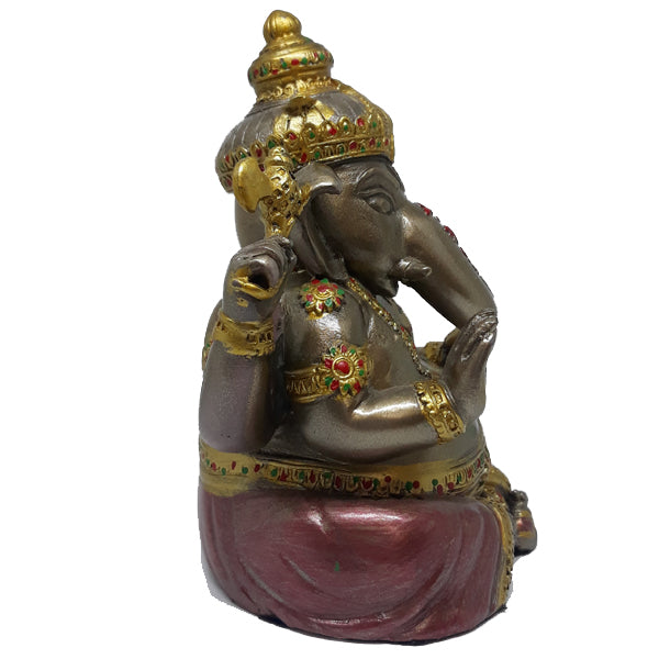 Ganesh: Sitting with Blessing Mudra